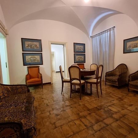 Luxury 2 Bedroom Apartment In The Heart Of Roma Exteriör bild